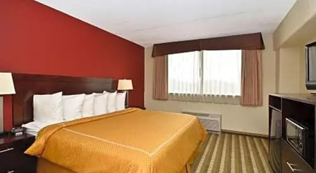 Двухместный люкс с видом на город Holiday Inn Express & Suites Washington DC - NoMA by IHG