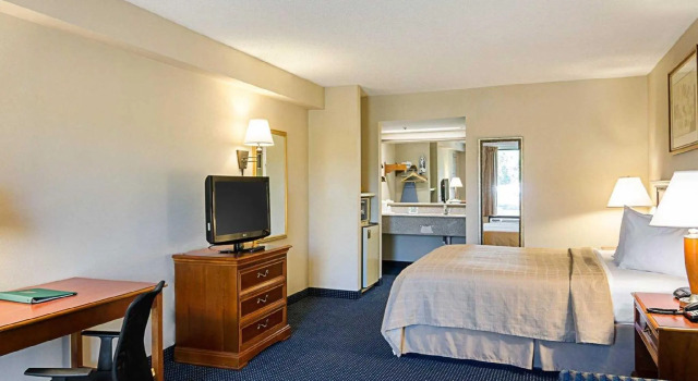 Номер Standard Quality Inn Troutville - Roanoke North