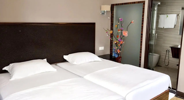 Номер Superior Fan Holiday Hotel