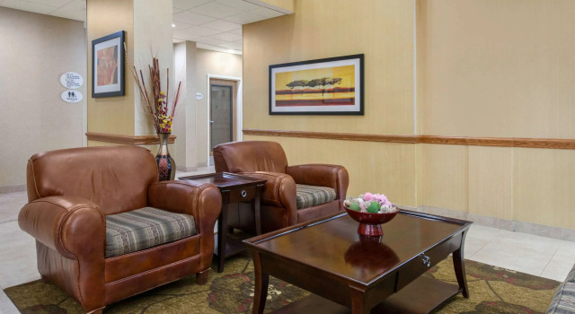 Comfort Suites Near Universal Orlando Resort