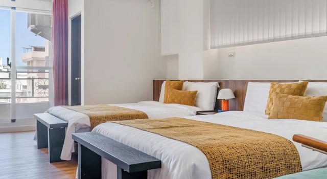 Четырёхместный номер Standard с балконом Taitung Oriental Blue Easy Stay