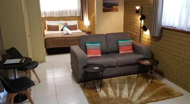 Двухместный люкс Gold Coast Airport Motel - Only 300 Meters To Airport Terminal