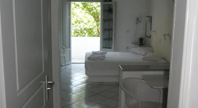Студия Ampeli Apartments