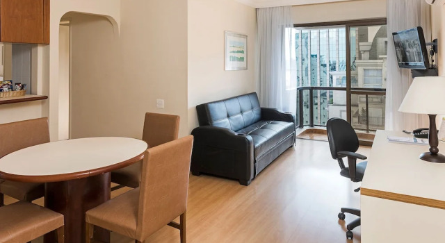 Апартаменты с 2 комнатами с балконом Central Park Flat Jardins