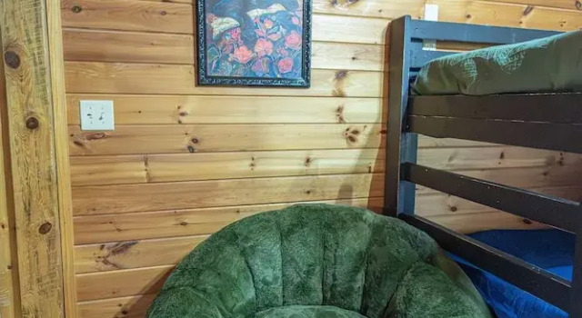 Номер Standard Majestic Springs Lodge 3 Bedroom Cabin by RedAwning