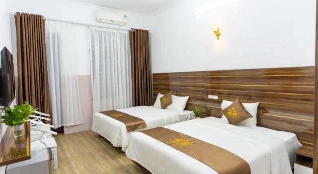 Номер Deluxe PHÚ QUÝ HOTEL near ĐÔNG KINH MARKET