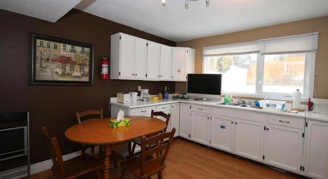 Jenny's B&B, Book Bed and Breakfast Yellowknife Nordvestterritoriet