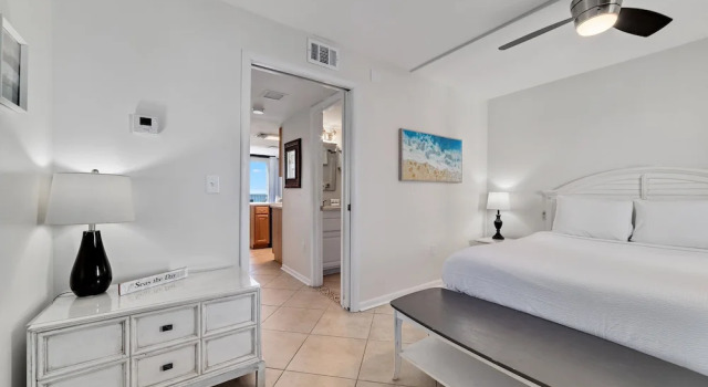 1br/1ba Sleeps 4 Near Beach w/ Breathtaking Ocean Views, Prenota Appartamento Hotel a Alabama con parcheggio, Parcheggio