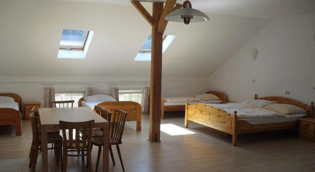 Gasthof Zum heiligen Nikolaus, Book Hotel Haibach ob der Donau Upper Austria