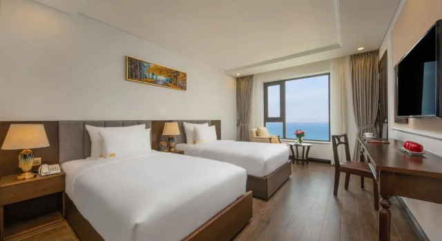 Santa Luxury Hotel, Prenota Hotel Hotel a Da Nang con colazione, Colazione