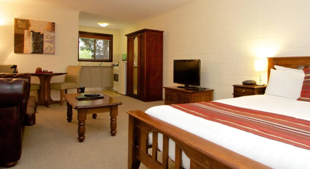 Студия Grosvenor Court Apartments