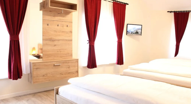 Garni City Hotel