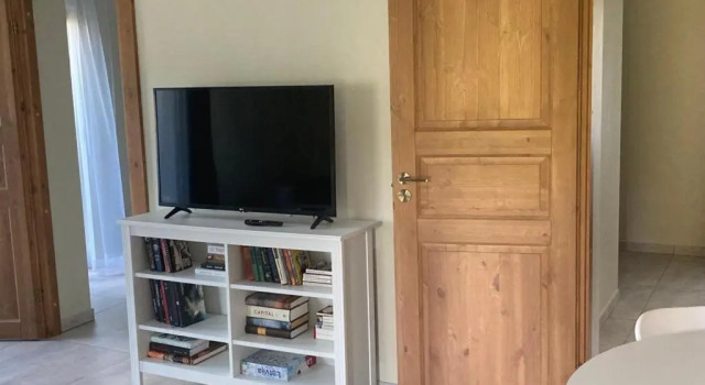 LUČI jūras apartamenti 2, Book Lejlighed Hoteller i Baltic Sea med parkering, Parkering