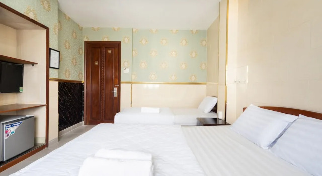 Трёхместный номер Superior Hai Phong Hotel