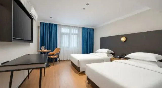 Hotel Eight Season (Shenzhen West Village Subway Station Branch), Забронировать Отель Шэньчжэнь Shenzhen Area, рядом с Jiulong Square