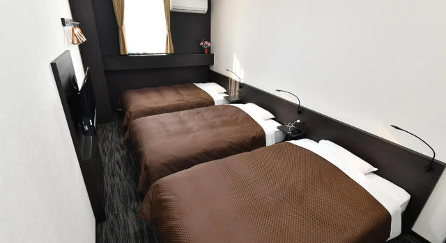 Трёхместный номер Standard Business Hotel BL Kuwana