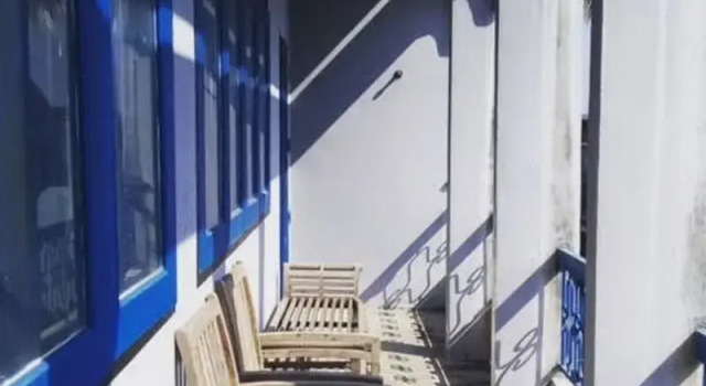 Кровать в общем номере Nokhook House