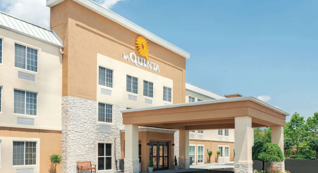 La Quinta Inn & Suites by Wyndham Knoxville North I-75, Boek Hotel Hotels in Tennessee met ontbijt, Ontbijt