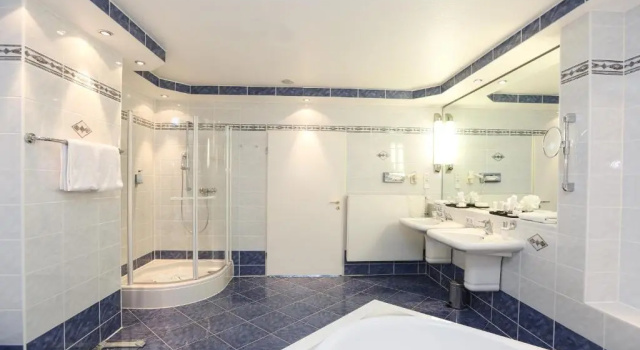 Люкс Executive La Strada Hotel