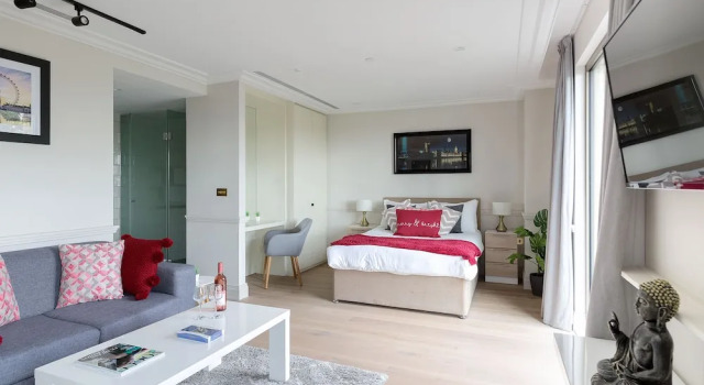 Luxurious Hammersmith Apartment