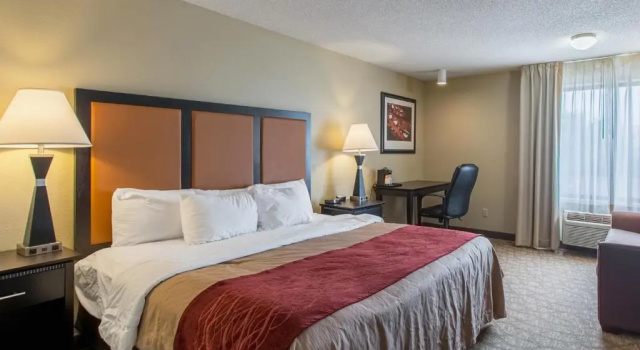 Номер Standard Comfort Inn Evansville East