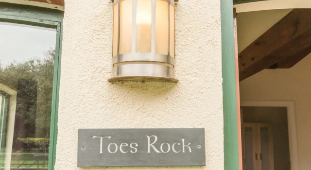 Toes Rock, Rezervați Hotel St Ishmaels Glamorgan