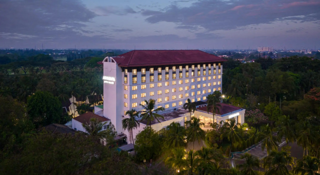 Hotel Aryaduta Lippo Village, Rezerwuj Hotel Tangerang Java