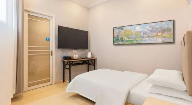 Люкс Foshan Xingdu International Hotel-Near Canton Fair And Canton Tower And Free Night Snack Provided