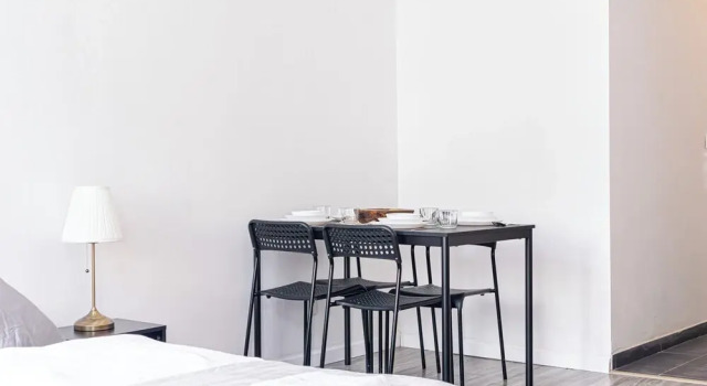 Cozy 1BR Apt Near Schoepfwerk Long Stay, Prenota Appartamento Vienna Austria
