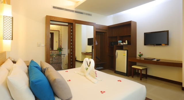 A2 Resort, Phuket, Забронировать Отель Отели острова Пхукета с бассейном, Бассейн