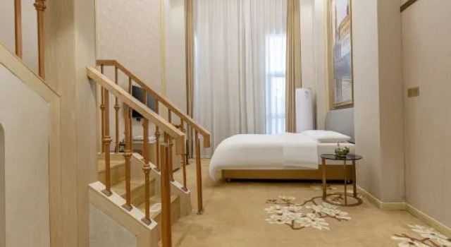 Люкс Vienna Hotel ( Jinan Yaoqiang International Airport)