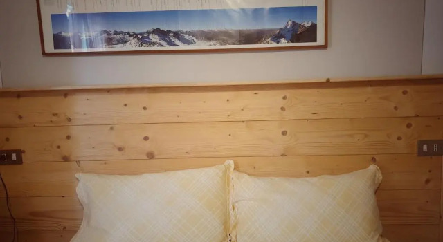 B&B Il Pettirosso, Reserva ahora Bed & breakfast Malonno Lombardía