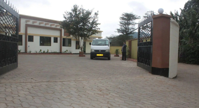 Way Side Hotel