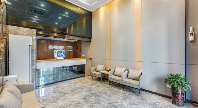 Guangzhou Kaiyue Hotel Luoxi Subway Station Branch - Free Deliver Service to Canton Fair Complex During Canton Fair Period