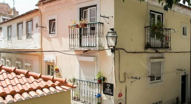 Lovely Spot in Alfama, Забронировать Отель Отели Лиссабона 3 звезды, рядом с Portas do Sol Belvedere, 3*