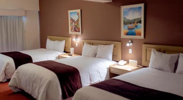 Standard- tredobbelt værelse Hotel Jose Antonio Puno