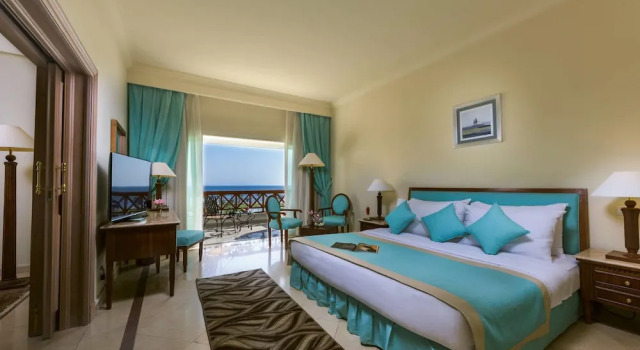 Двухместный номер Deluxe с видом на море Movenpick Resort Taba
