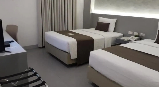 Casa Veles Hotel, Book Hotel Mariveles Bataan
