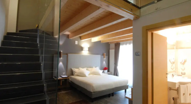 Двухместный номер Superior с балконом Hotel Garni Vittoria