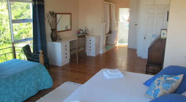 Номер Standard с балконом Bluebottle Guesthouse