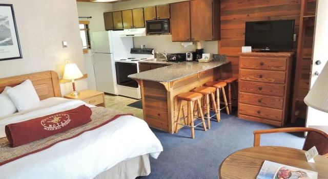Pony Express Motel, Boek Motel Jackson 