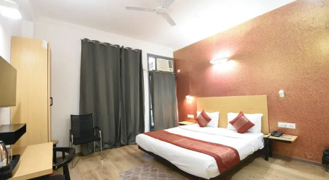 Номер Standard royal spark inn03