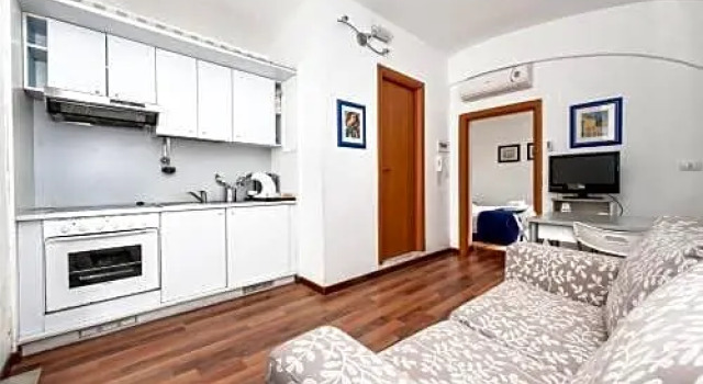 Апартаменты Economy Residenza Maxima
