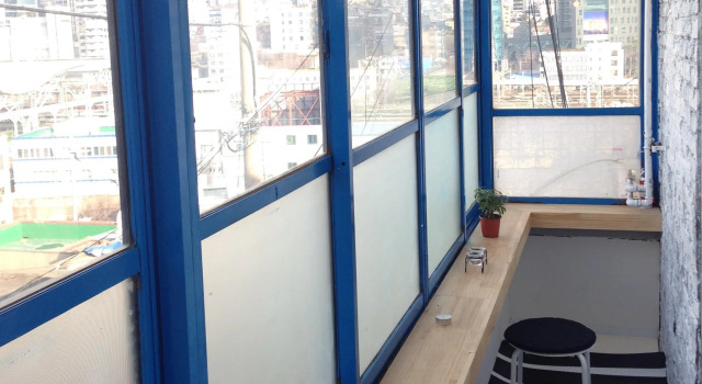 Namsan Loft Guesthouse, Забронировать Отель Ёнсангу Сеул, рядом с Музей Токто в Сеуле