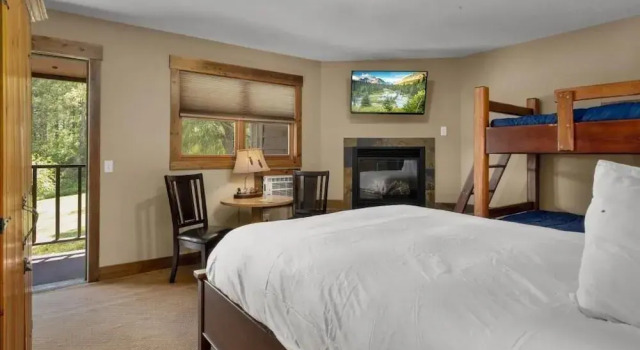 Номер Standard с балконом и с видом на реку Duck Inn Lodge