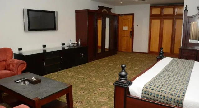 Люкс Deluxe Phoenicia Hotel-Hoora