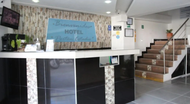 HOTEL PORTÓN ESTADIO, Prenota Hotel Laureles - Estadio.. 