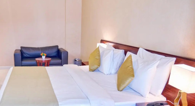 Двухместный номер Standard Сlick Square Hotel