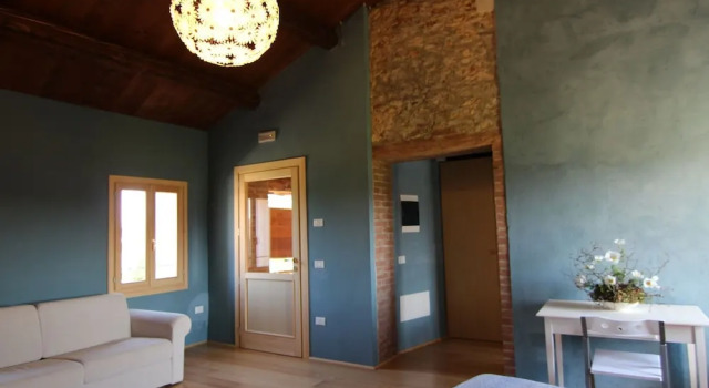 Renovated, Spacious and Cosy Countryside House. Wi-fi, Garden and Swimming Pool, Забронировать Отель Лониго 