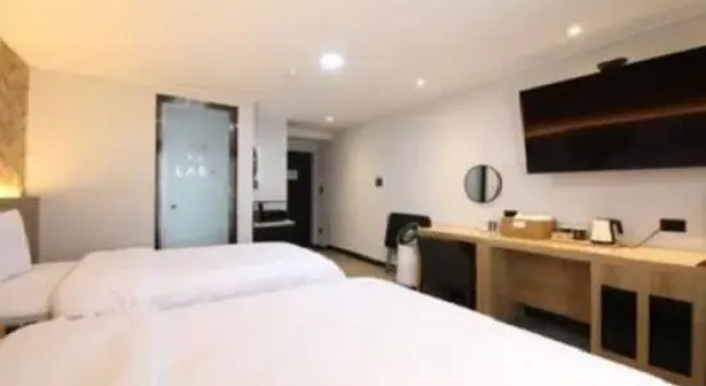 Номер Standard LABE Hotel